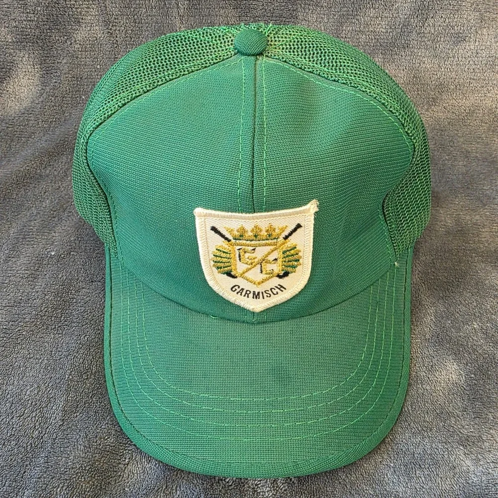 Vintage Garmisch Germany Ski Resort Trucker Hat Green Mesh Snapback Crest Cap